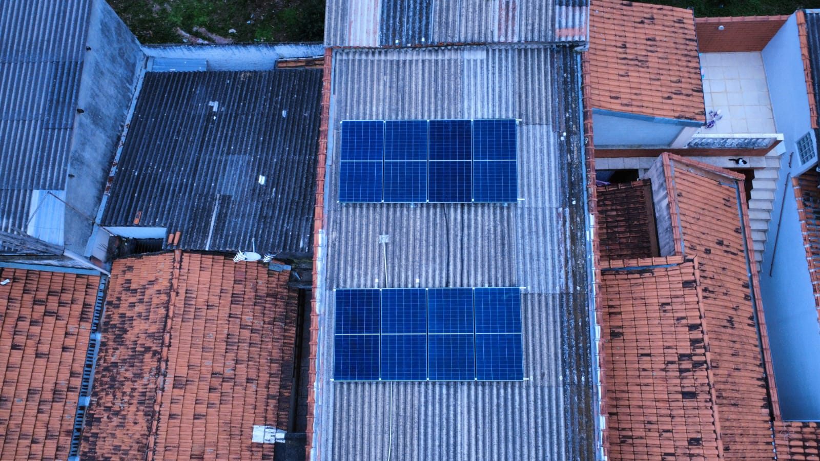 Projeto residencial PAOM no Jaraguá com 8 placas